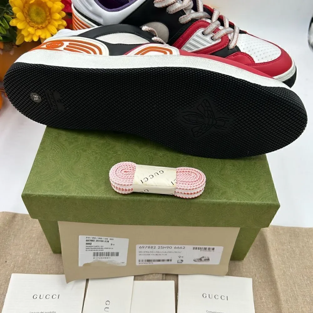 Men’s Gucci basket low top sneakers, size 10.5 fits 11.5 US made in Italy